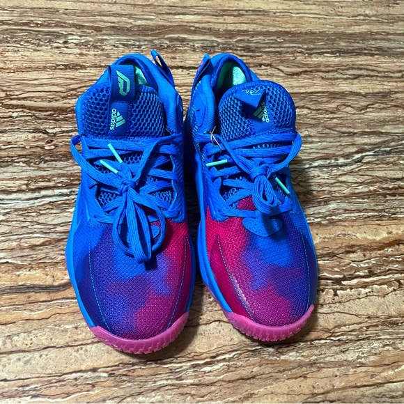 Adidas - Picture 4 of 10